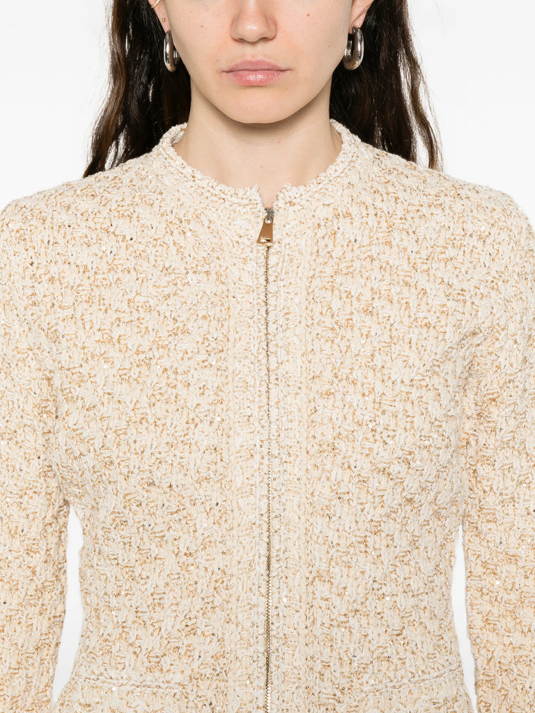zip-up fitted jacket