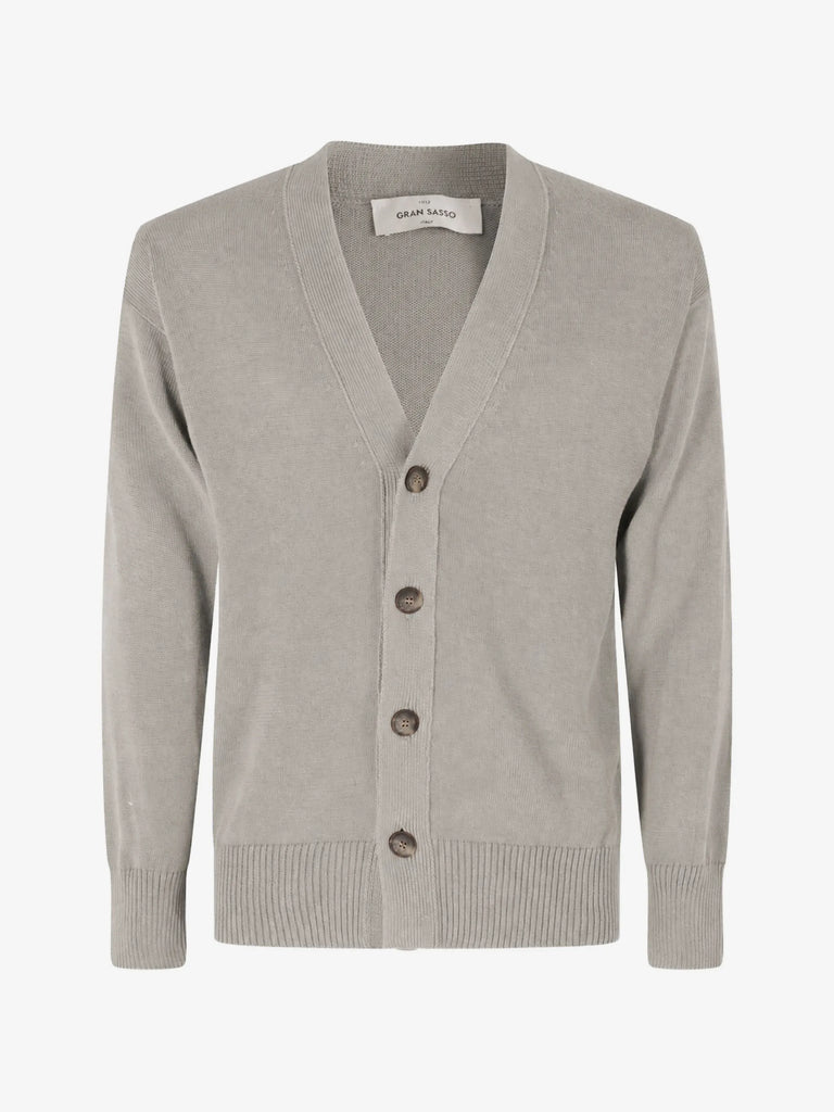 v-neck buttoned cardigan