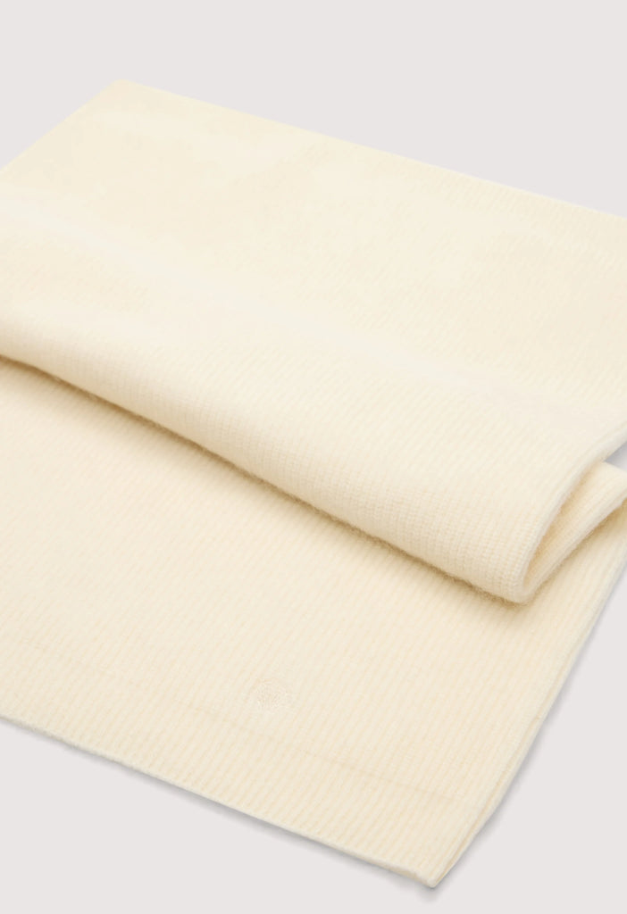 Larry scarf