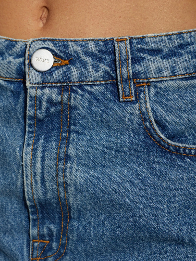 wide-leg jeans