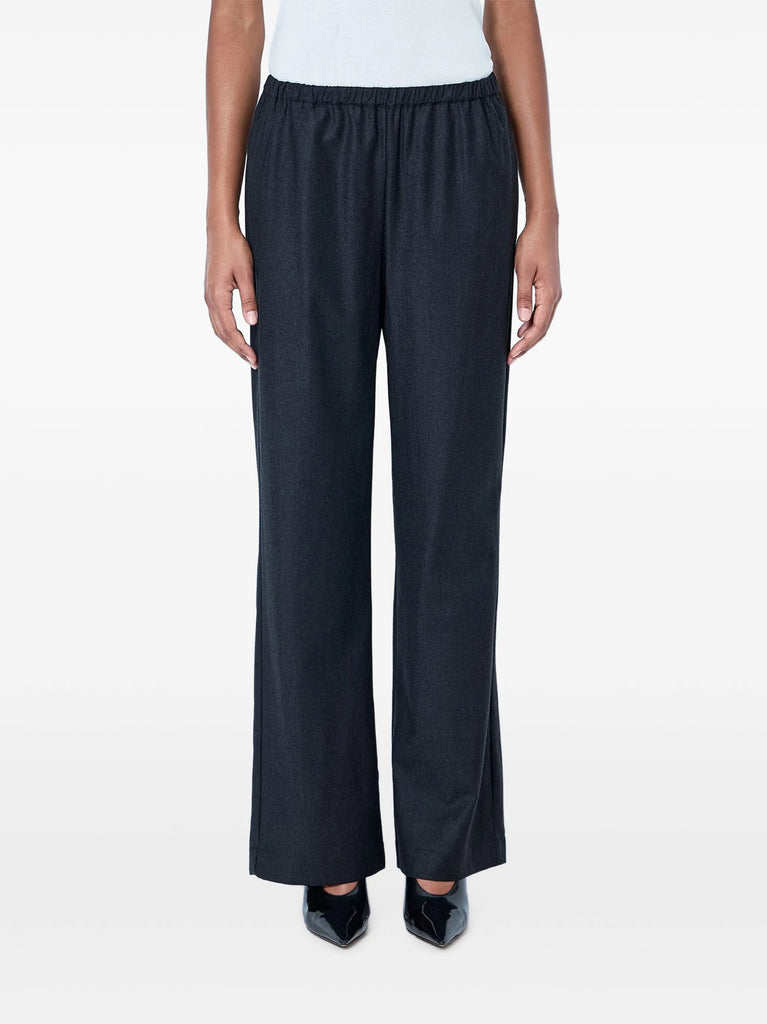 Relaxed fit trousers