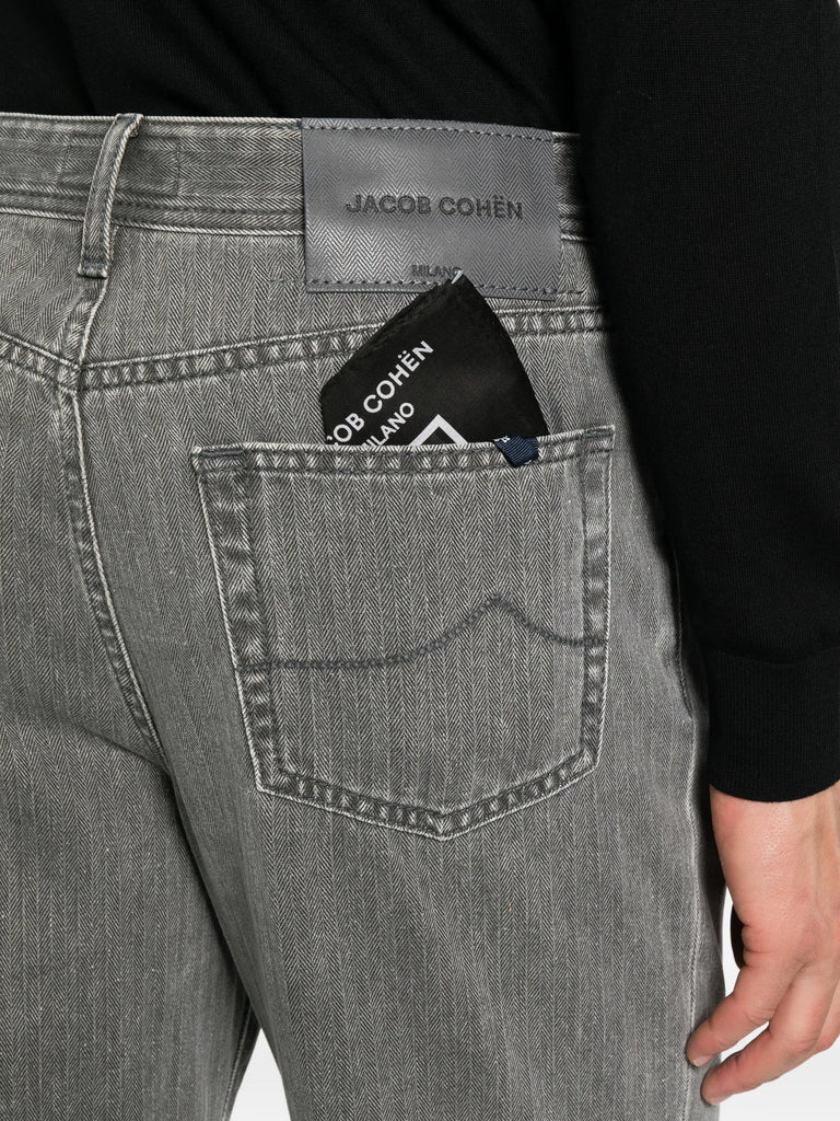 herringbone-pattern jeans