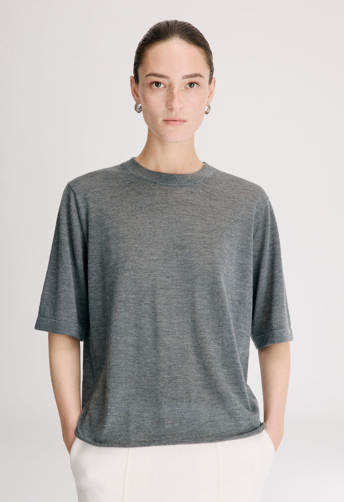 Nala LDS cashmere T-shirt